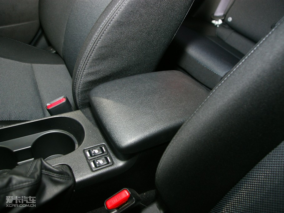 2009���������� 2.0L �քӰ�