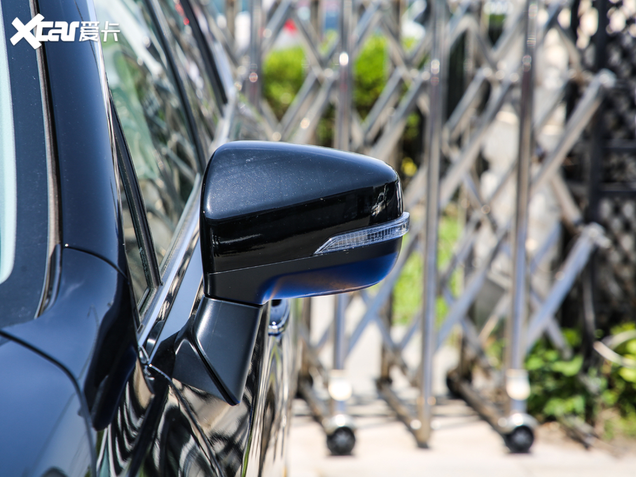 2020 Ŀ 2.5i \ӌ EyeSight