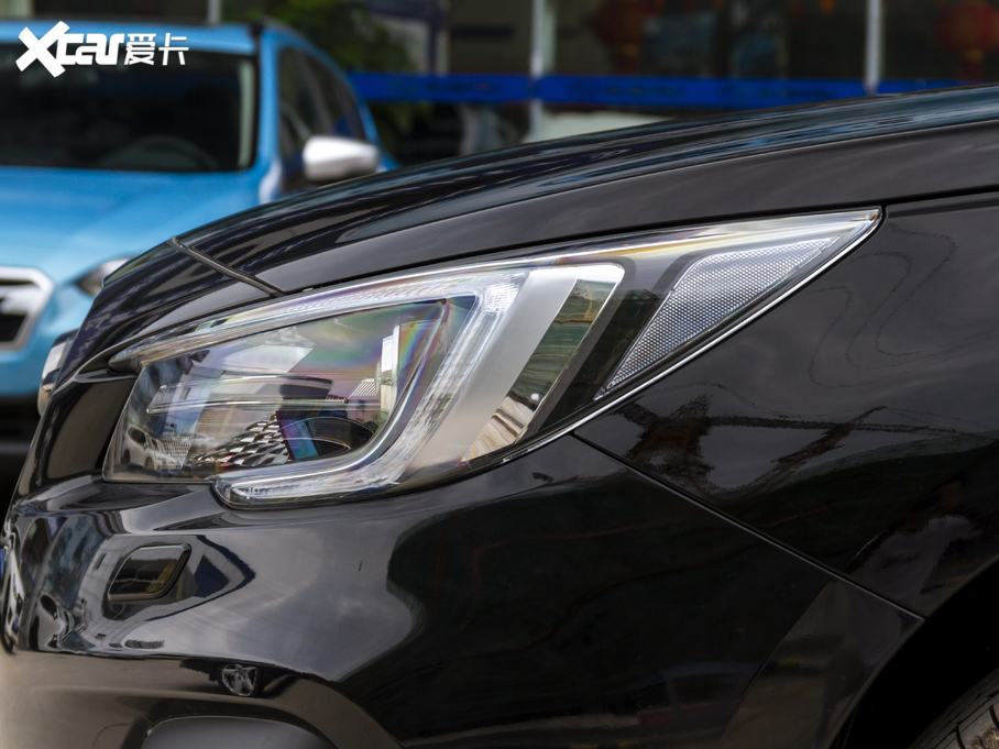 2020 Ŀ 2.5i b EyeSight