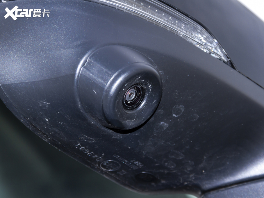 2020 Ŀ 2.5i b EyeSight