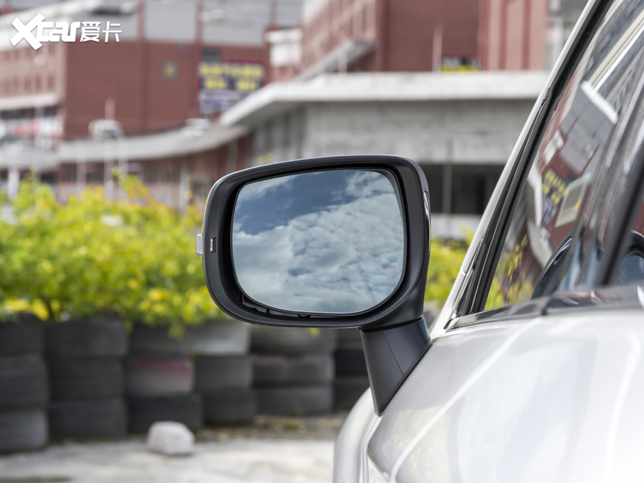 2020 Ŀ 2.5i \ EyeSight