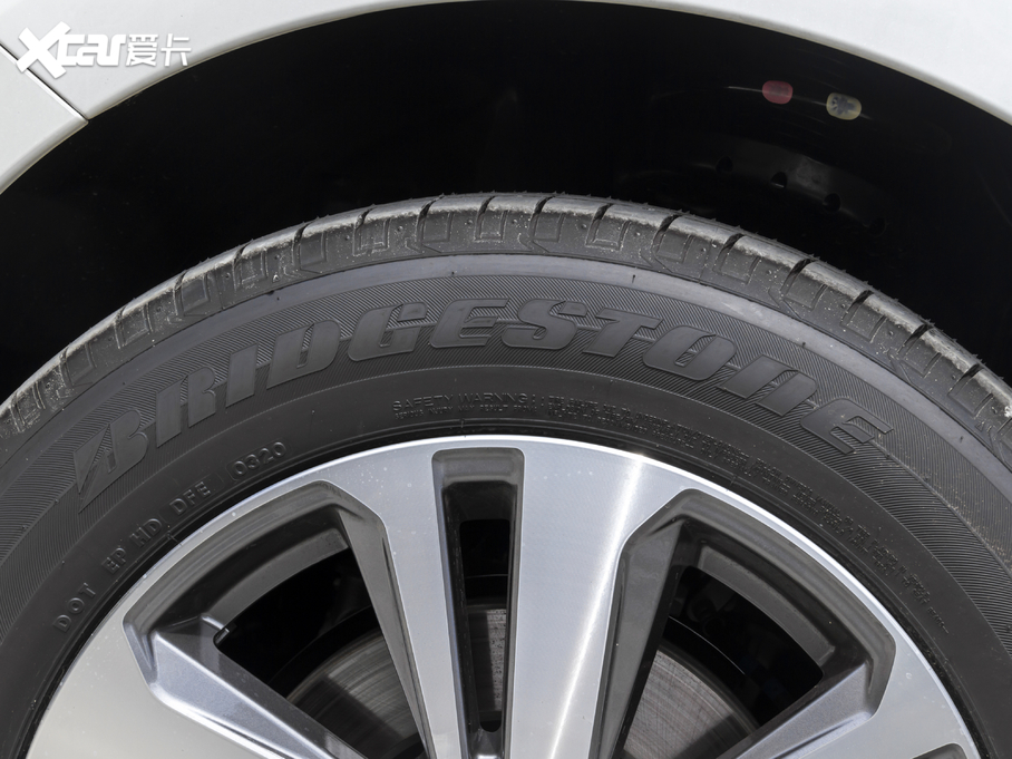 2020 Ŀ 2.5i \ EyeSight