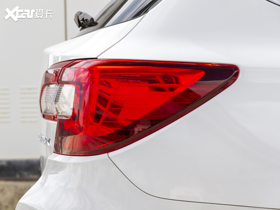 2020 Ŀ 2.5i \ EyeSight