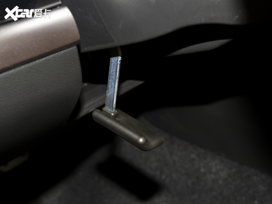 2020 Ŀ 2.5i \ EyeSight