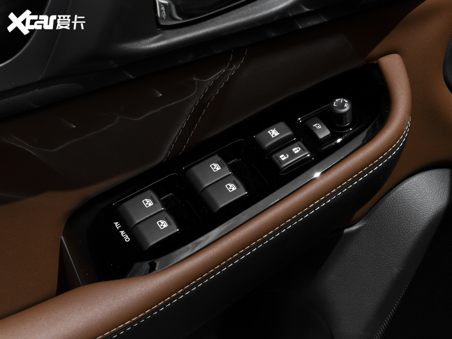 2020 Ŀ 2.5i \ EyeSight