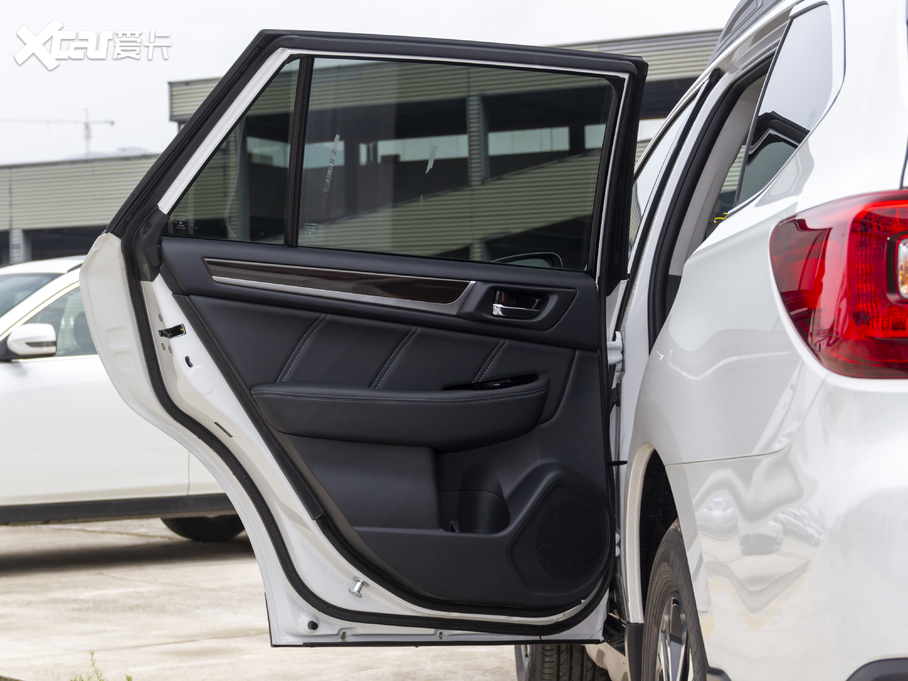 2020 Ŀ 2.5i A EyeSight