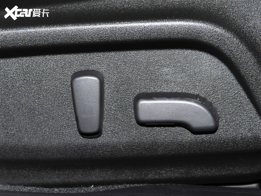 2020 Ŀ 2.5i A EyeSight