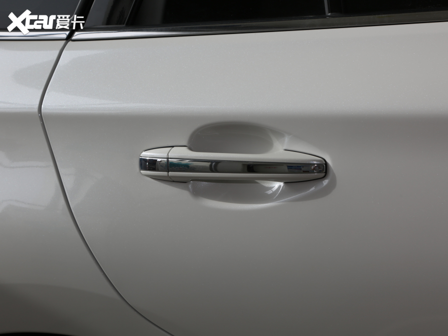 2020 Ŀ 2.5i \ӌ EyeSight