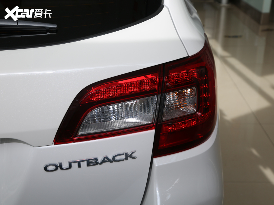 2020 Ŀ 2.5i \ӌ EyeSight