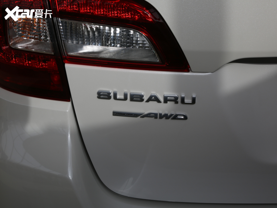 2020 Ŀ 2.5i \ӌ EyeSight