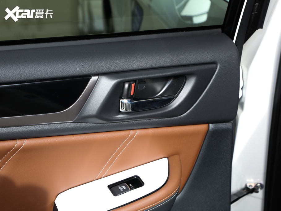 2020 Ŀ 2.5i \ӌ EyeSight