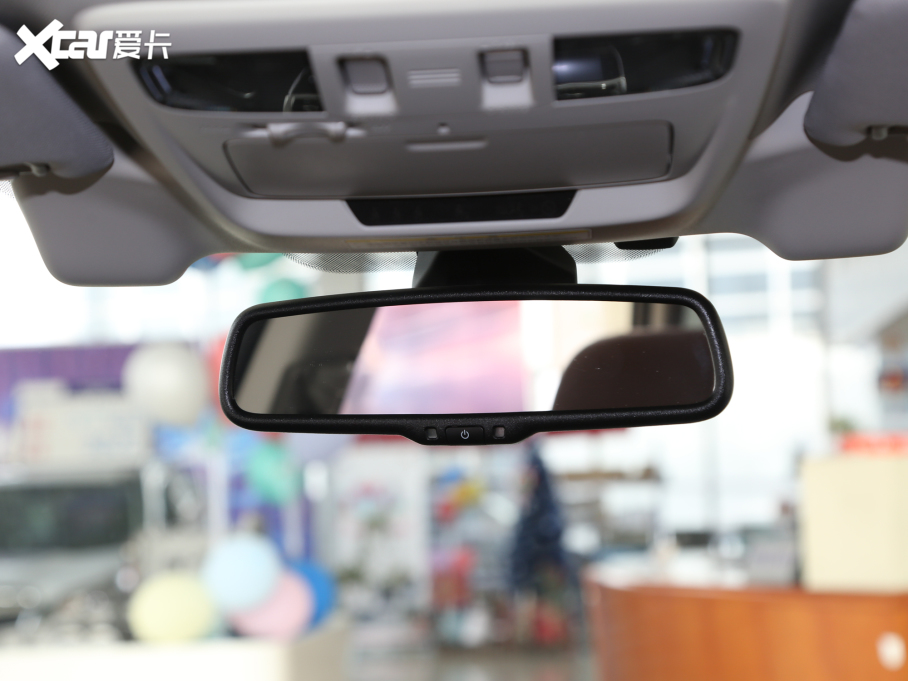 2020 Ŀ 2.5i \ӌ EyeSight