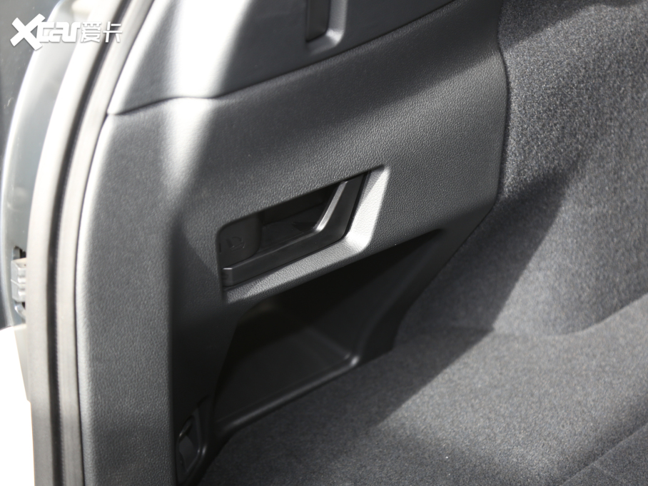 2020 Ŀ 2.5i \ӌ EyeSight