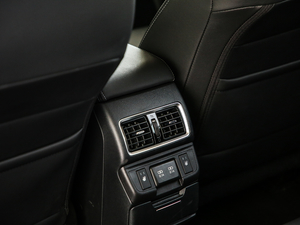 2020Ŀ 2.5i \ӌ EyeSight g