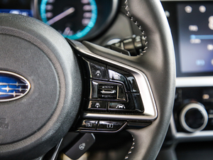 2020Ŀ 2.5i \ӌ EyeSight п؅^