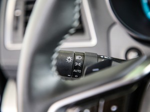 2020Ŀ 2.5i \ӌ EyeSight п؅^