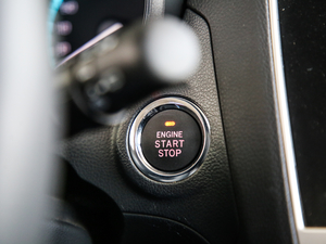 2020Ŀ 2.5i \ӌ EyeSight п؅^