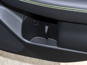 2020Ŀ 2.5i b EyeSight g