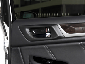 2020Ŀ 2.5i A EyeSight g