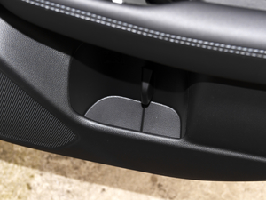 2020Ŀ 2.5i A EyeSight g