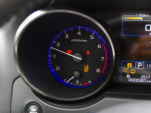 2020Ŀ 2.5i A EyeSight п؅^