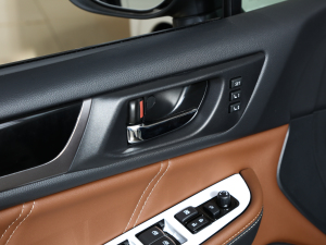 2020Ŀ 2.5i \ӌ EyeSight g