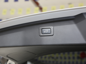 2020Ŀ 2.5i \ӌ EyeSight g