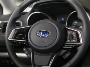 2020Ŀ 2.5i \ӌ EyeSight п؅^