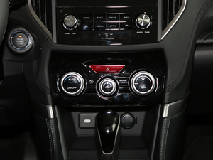 20202.0i AEyeSight {{