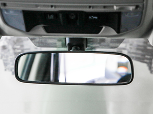 2020款2.0i 智擎运动型EyeSight X-BREAK特装版 车内后视镜