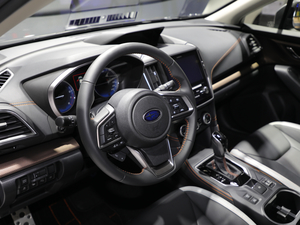 2020Ŀ 2.0i Ş EyeSight п؅^(q)