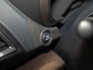 2020Ŀ 2.0i Ş EyeSight п؅^(q)