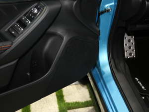 2020Ŀ 2.0i Ş EyeSight g