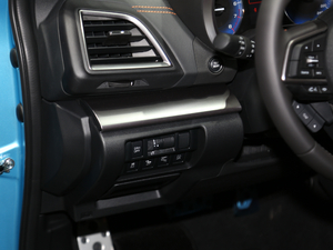 2020Ŀ 2.0i Ş EyeSight п؅^(q)