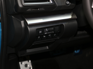 2020Ŀ 2.0i Ş EyeSight п؅^(q)