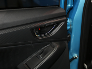 2020Ŀ 2.0i Ş EyeSight п؅^(q)