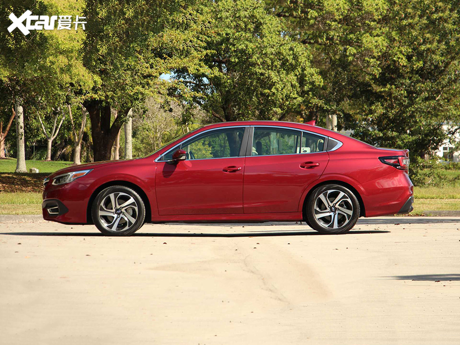 2020�����{ XT