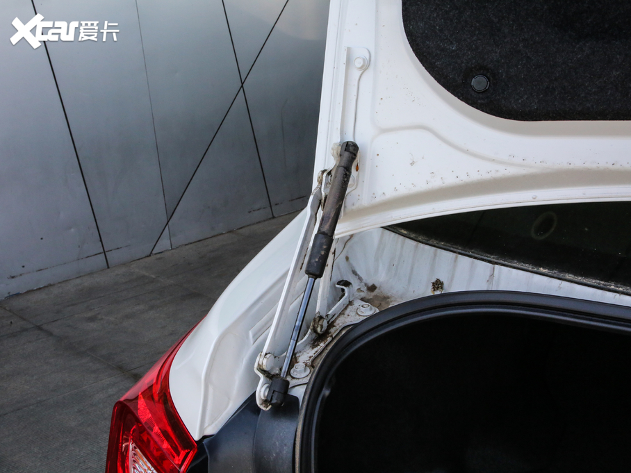 2020{ Ŀ 2.5i ȫsҫ EyeSight