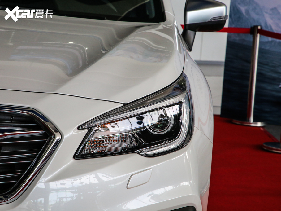 2020{ 2.5i ȫ(q)sҫ EyeSight