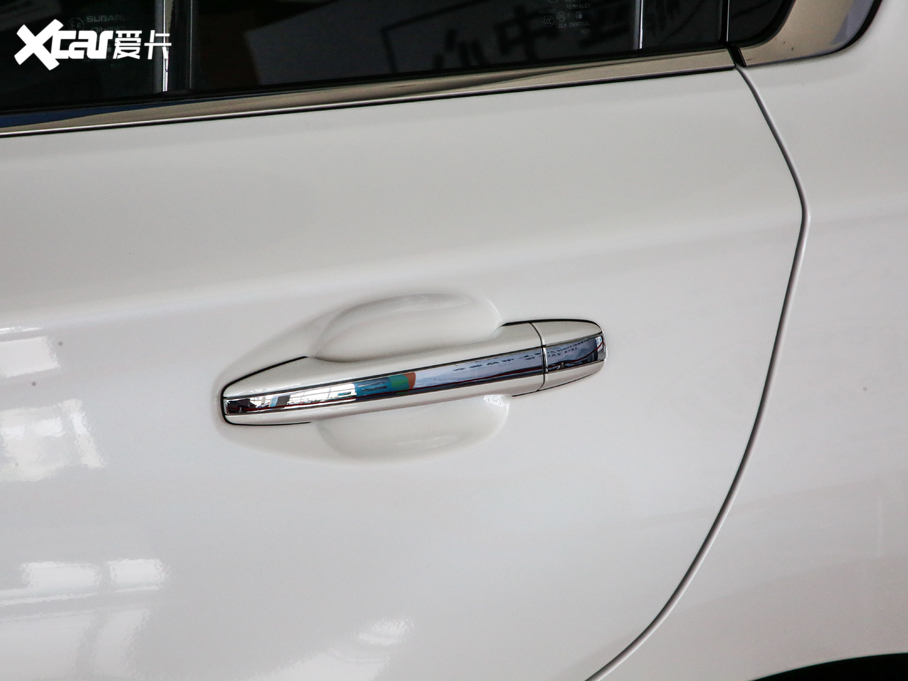 2020{ 2.5i ȫ(q)sҫ EyeSight