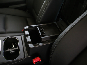 2020Ŀ 2.5i ȫsҫ EyeSight п؅^