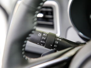 2020Ŀ 2.5i ȫsҫ EyeSight п؅^