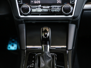 2020Ŀ 2.5i ȫ(q)sҫ EyeSight п؅^(q)