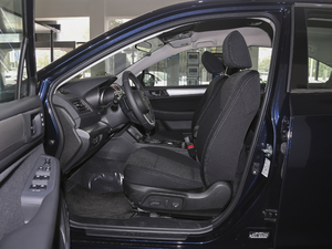 2020Ŀ 2.5i ȫLа ǰſg