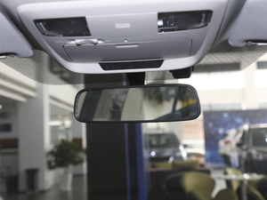 2020Ŀ 2.5i ȫLа ܇ȺҕR