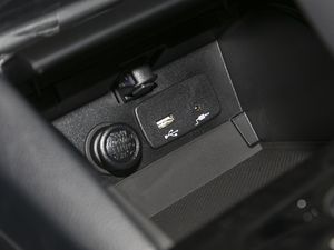 2020Ŀ 2.5i ȫLа п؅^