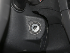 2020Ŀ 2.5i ȫLа п؅^