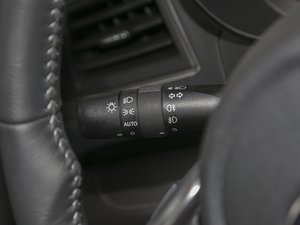 2020Ŀ 2.5i ȫLа п؅^