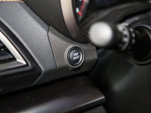 2021��2.0i ȫ�(q��)���A�� EyeSight �п؅^(q��)