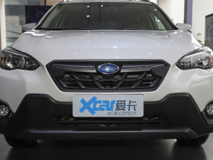 2021款2.0i 全驱豪华版 中网